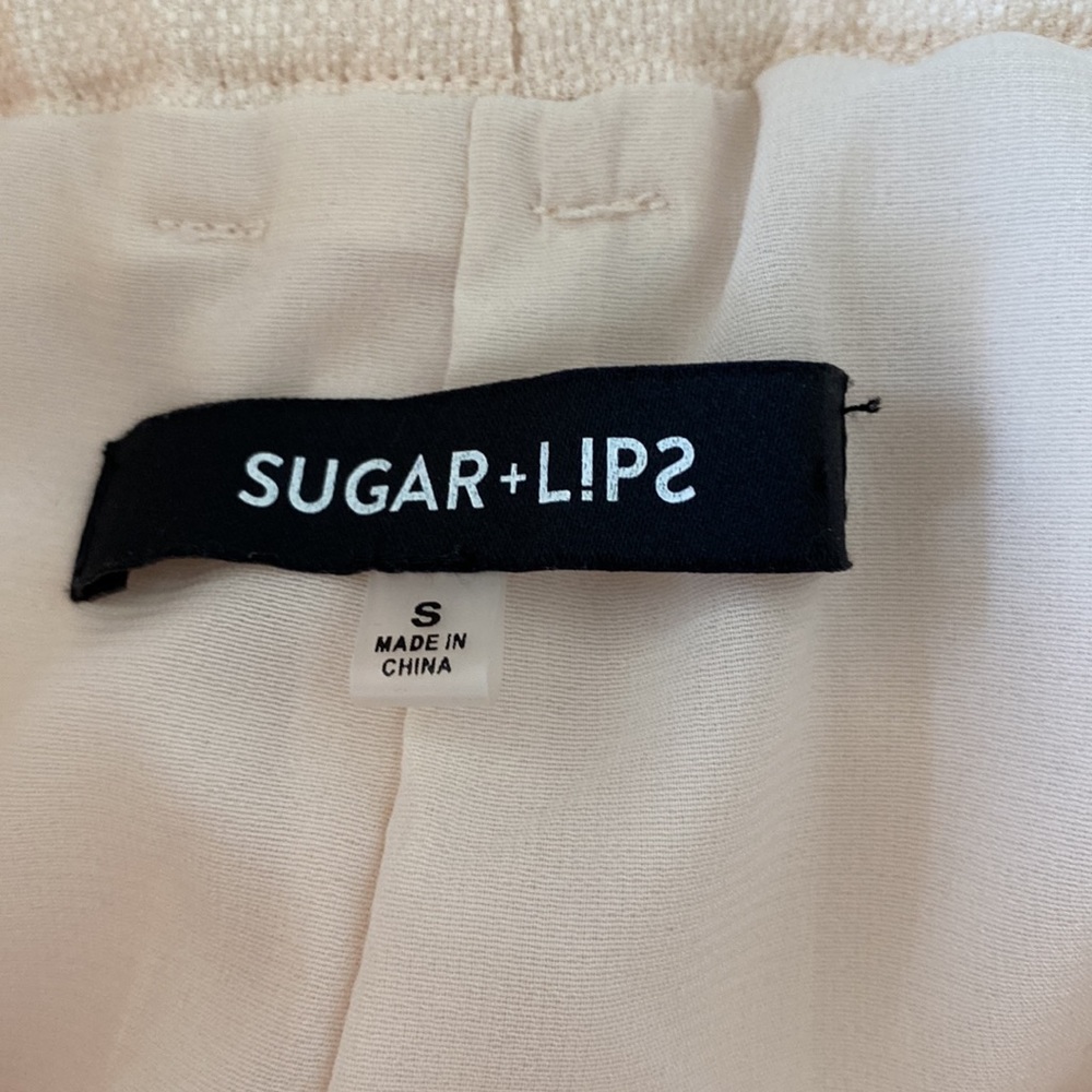 Sugar + Lips | Size Small | Paper Bag Shorts - Picture 7 of 9